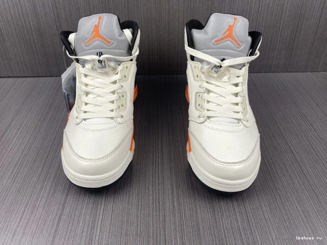 5 DC1060-100 Air Total Jordan Orange Retro 0313